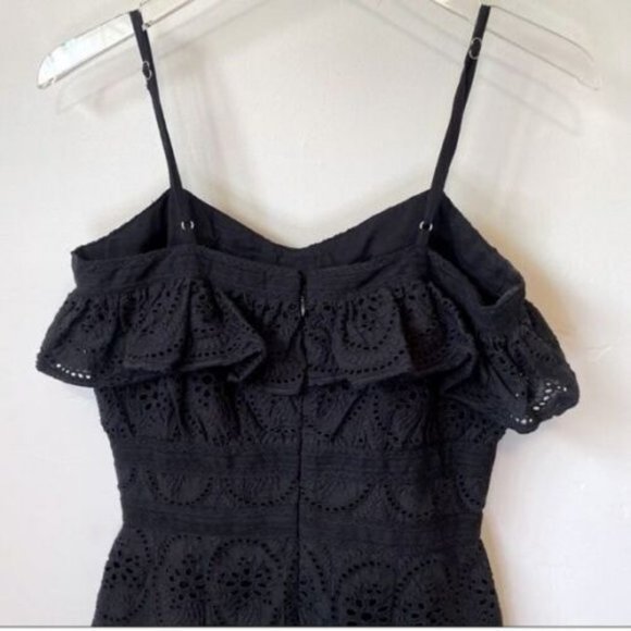 Fully lined Adjustable straps Embroidered eyelet fabric Ruffled trim Hidden back - Picture 8 of 10
